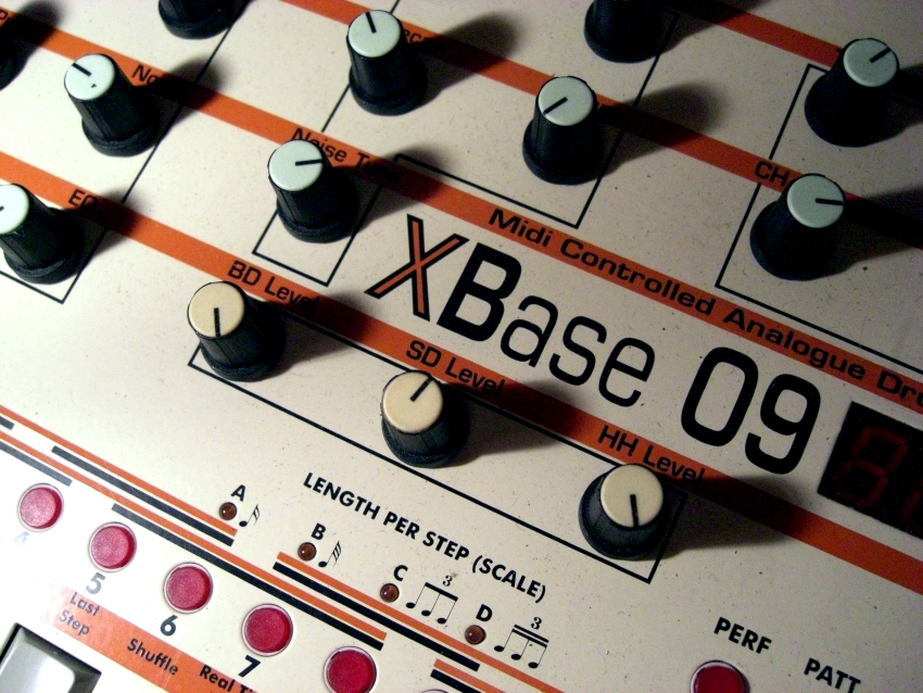 c105-xbase09