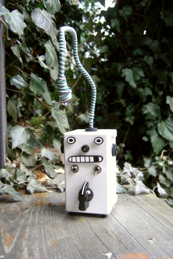 thingamagoop-02 thingamagoop-02