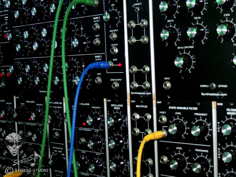 Synthesizer-Com Modular 7-16