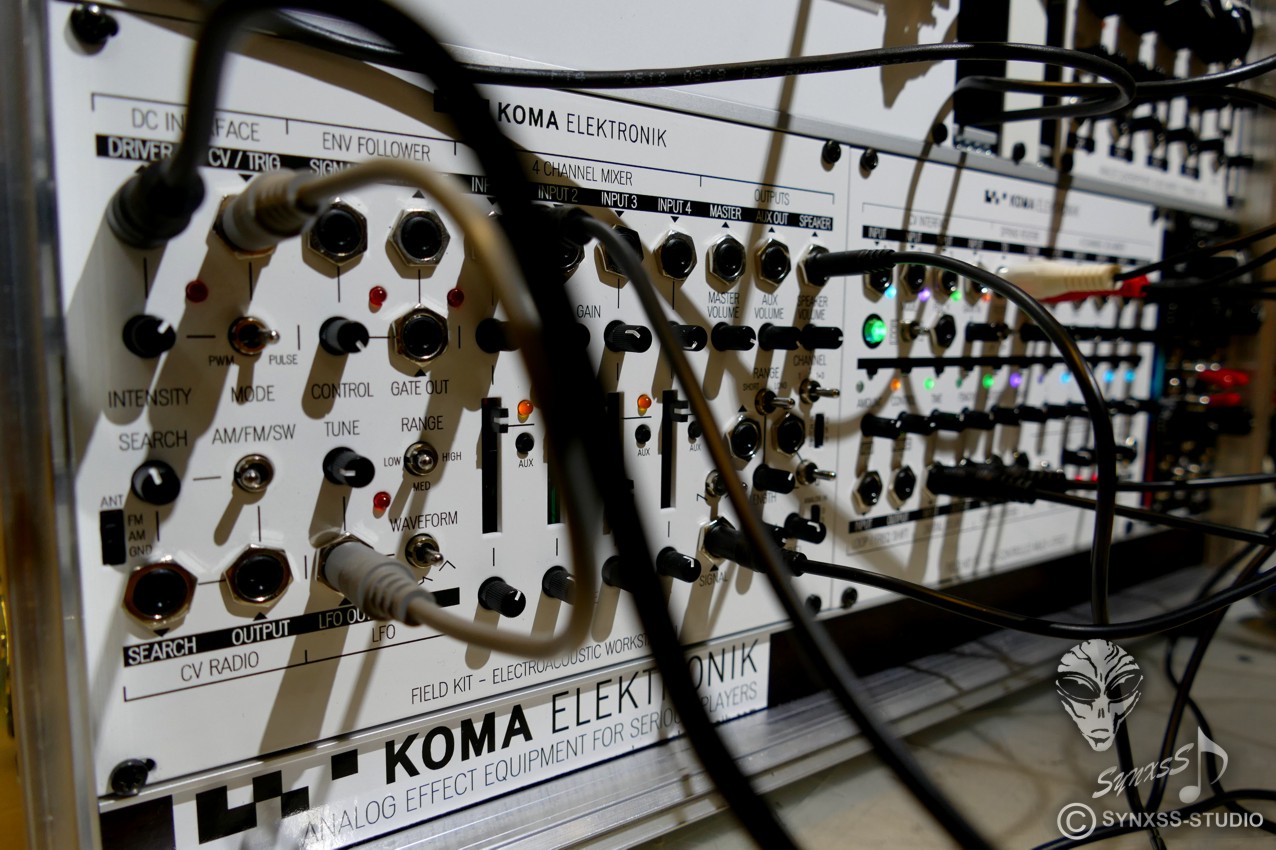 AliensProject » Koma Field Kit